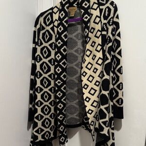 Midnight Velvet Black and Cream Geometric Cardigan
